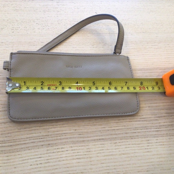 Nine West - Tan shoulder bag with small clutch - Picture 11 of 16